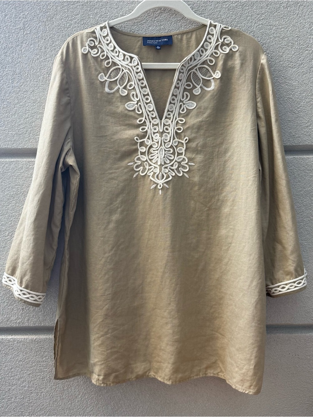 Jones New York 100% Linen Embroidered Tunic Top in Taupe with White Trim